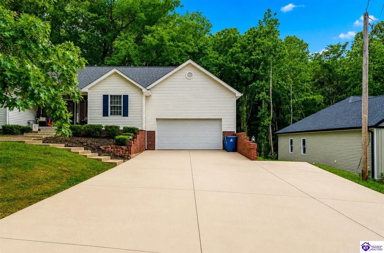 310 Catbird Road Brandenburg, KY 40108 #1