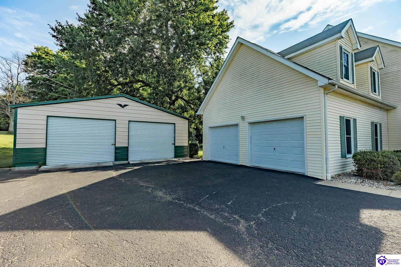 108 Overall Phillips Road Elizabethtown, KY 42701 #3