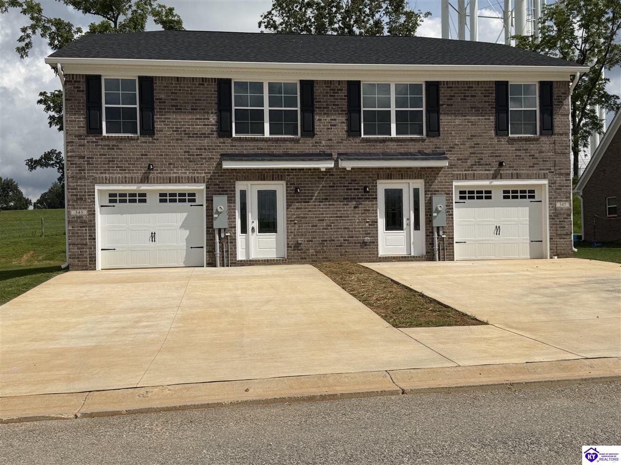 345/347 Breckinridge CircleVine Grove,&nbsp;KY&nbsp;40175