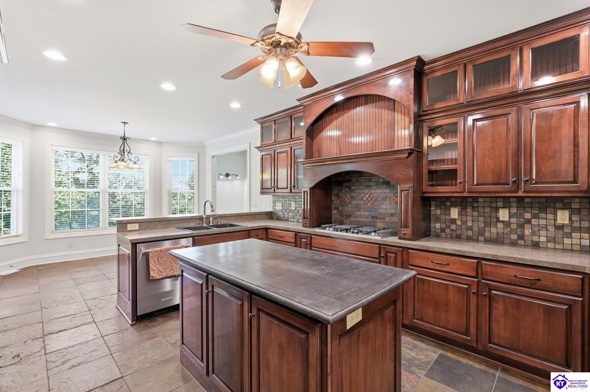 2623 Eastview Road Eastview, KY 42732 #4