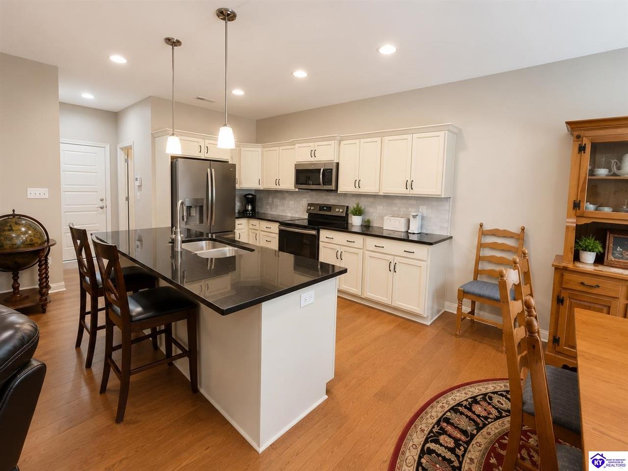 237 Harmony Way Elizabethtown, KY 42701 #4