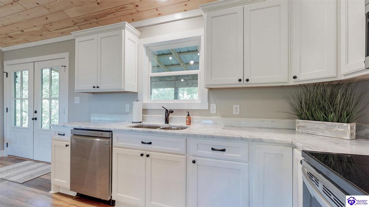 95 Clees Point Road Leitchfield, KY 42754 #3