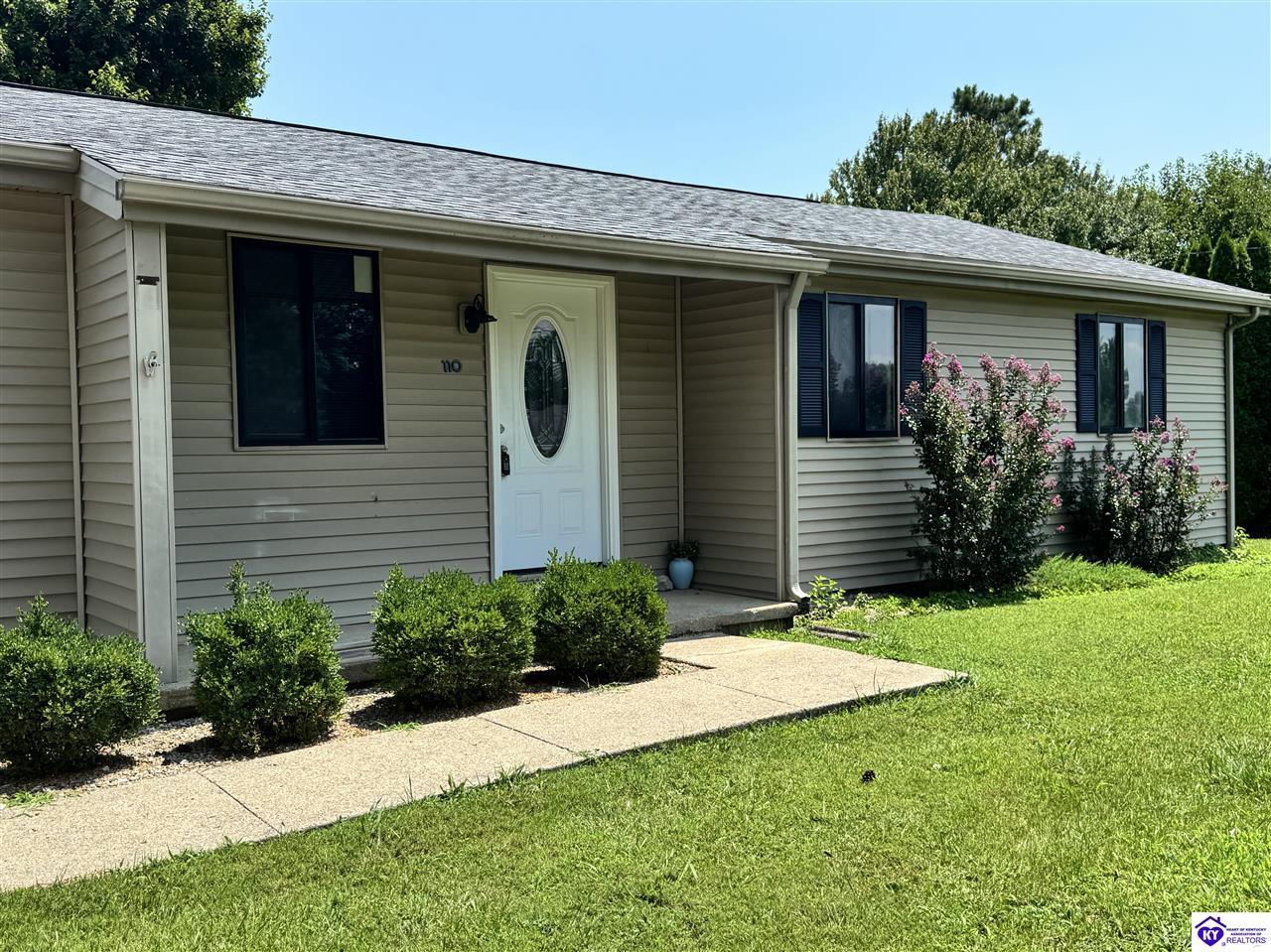 110 King Arthur Circle Elizabethtown, KY 42701 #1