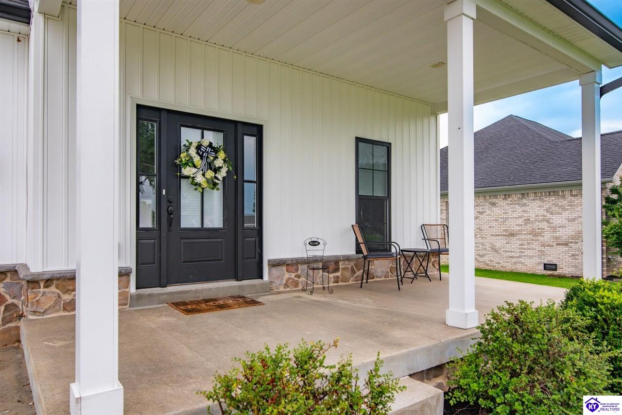 1576 Stringer Lane Mount Washington, KY 40047 #1