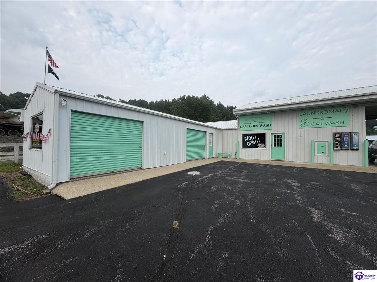 12672 Falls of Rough RoadFalls Of Rough,&nbsp;KY&nbsp;40119