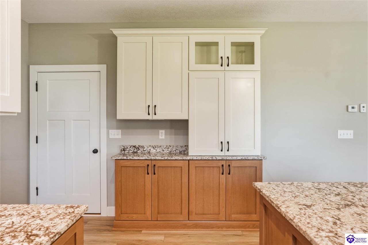 37 D Wayne Circle Elizabethtown, KY 42701 #4