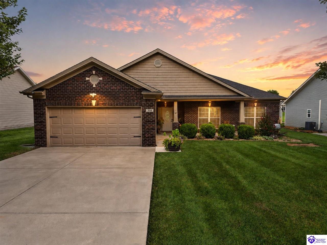 358 Vineland Place DriveVine Grove,&nbsp;KY&nbsp;40175