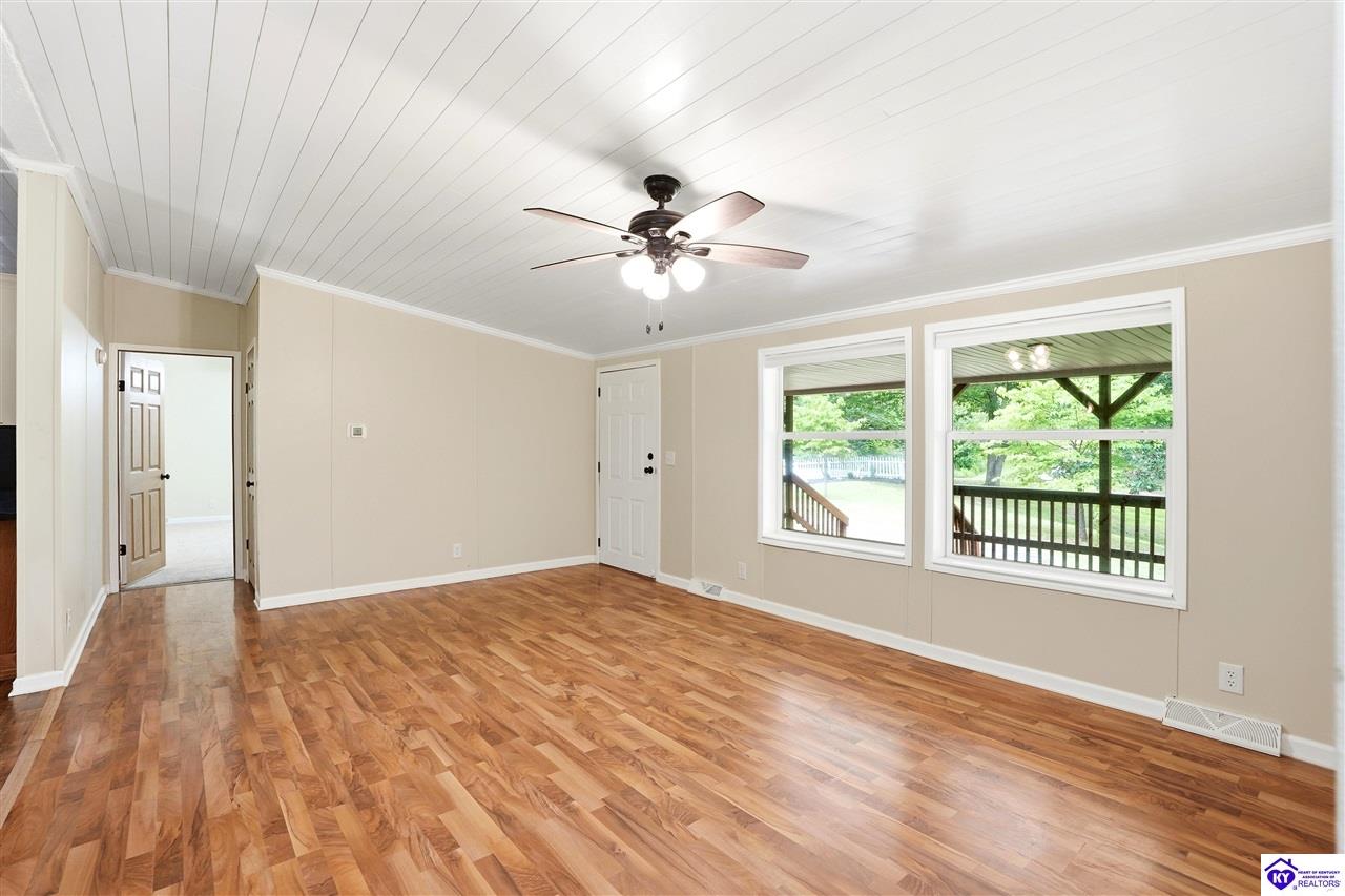 1761 Wonderland Road Upton, KY 42784 #3