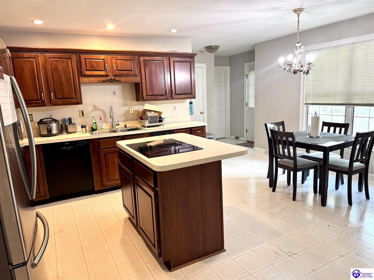 813 Andover Village Drive Lexington, KY 40509 #2