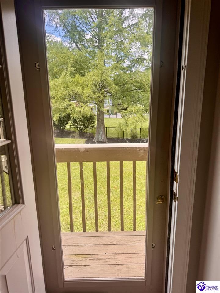 813 Andover Village Drive Lexington, KY 40509 #3