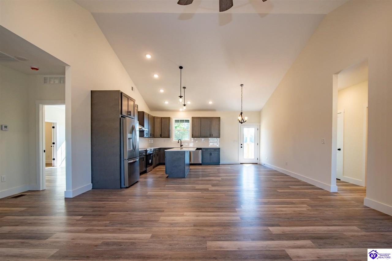 239 Sangria Ct Vine Grove, KY 40175 #4