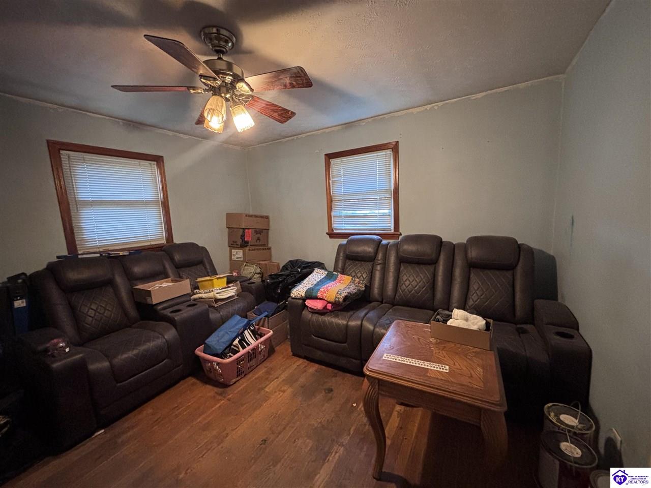 9022 Wanlou Drive Louisville, KY 40272 #2