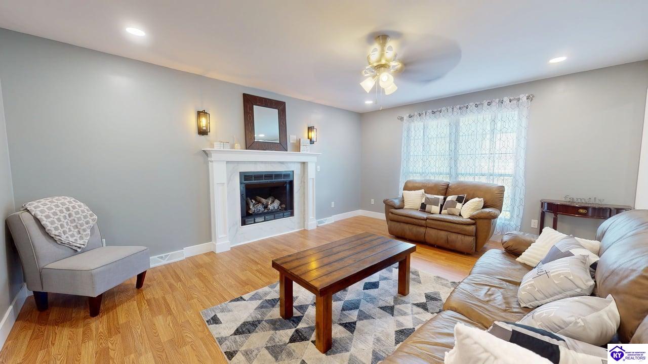 409 College View Drive Elizabethtown, KY 42701 #1