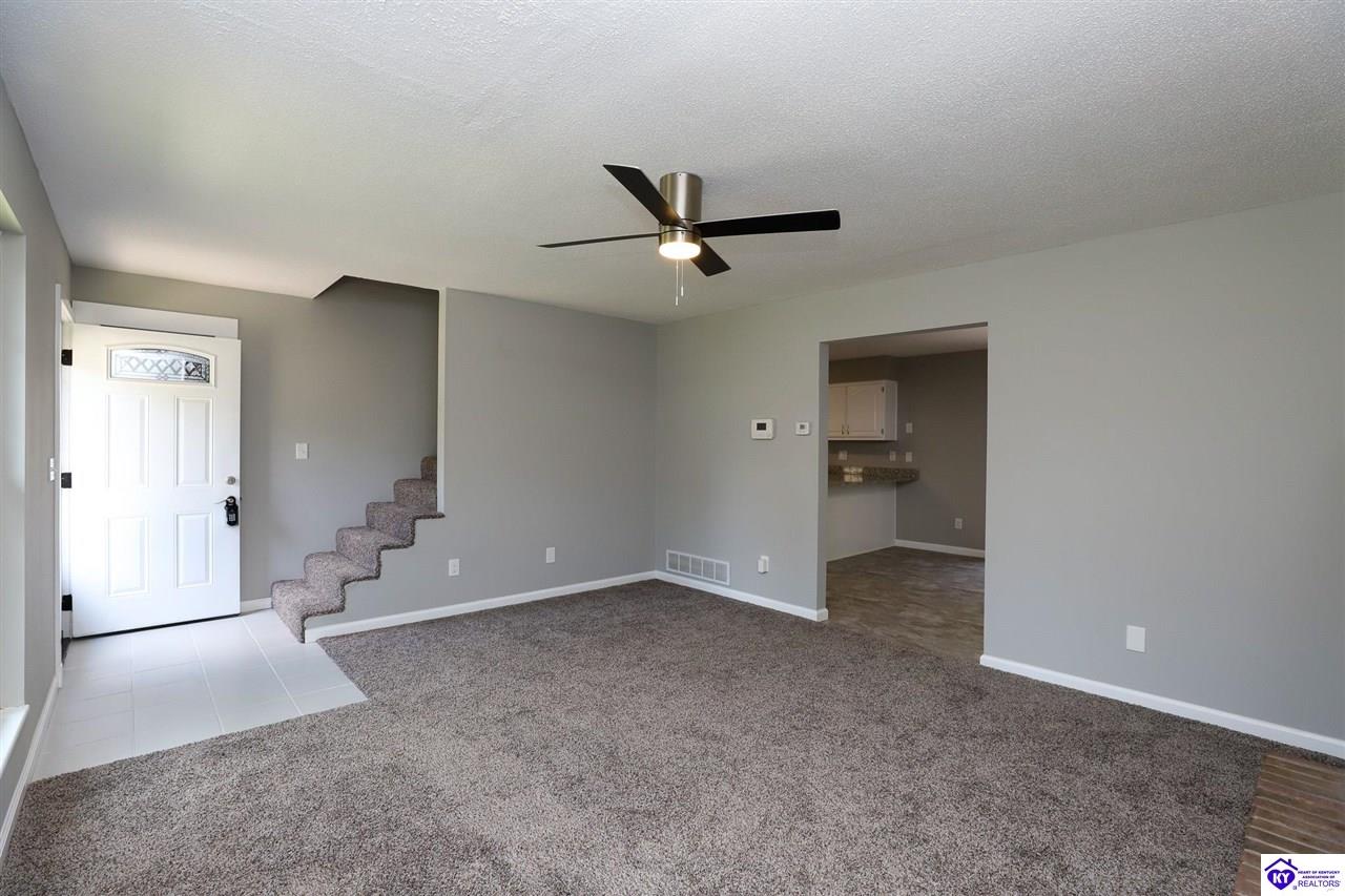 411 College View Drive Elizabethtown, KY 42701 #2