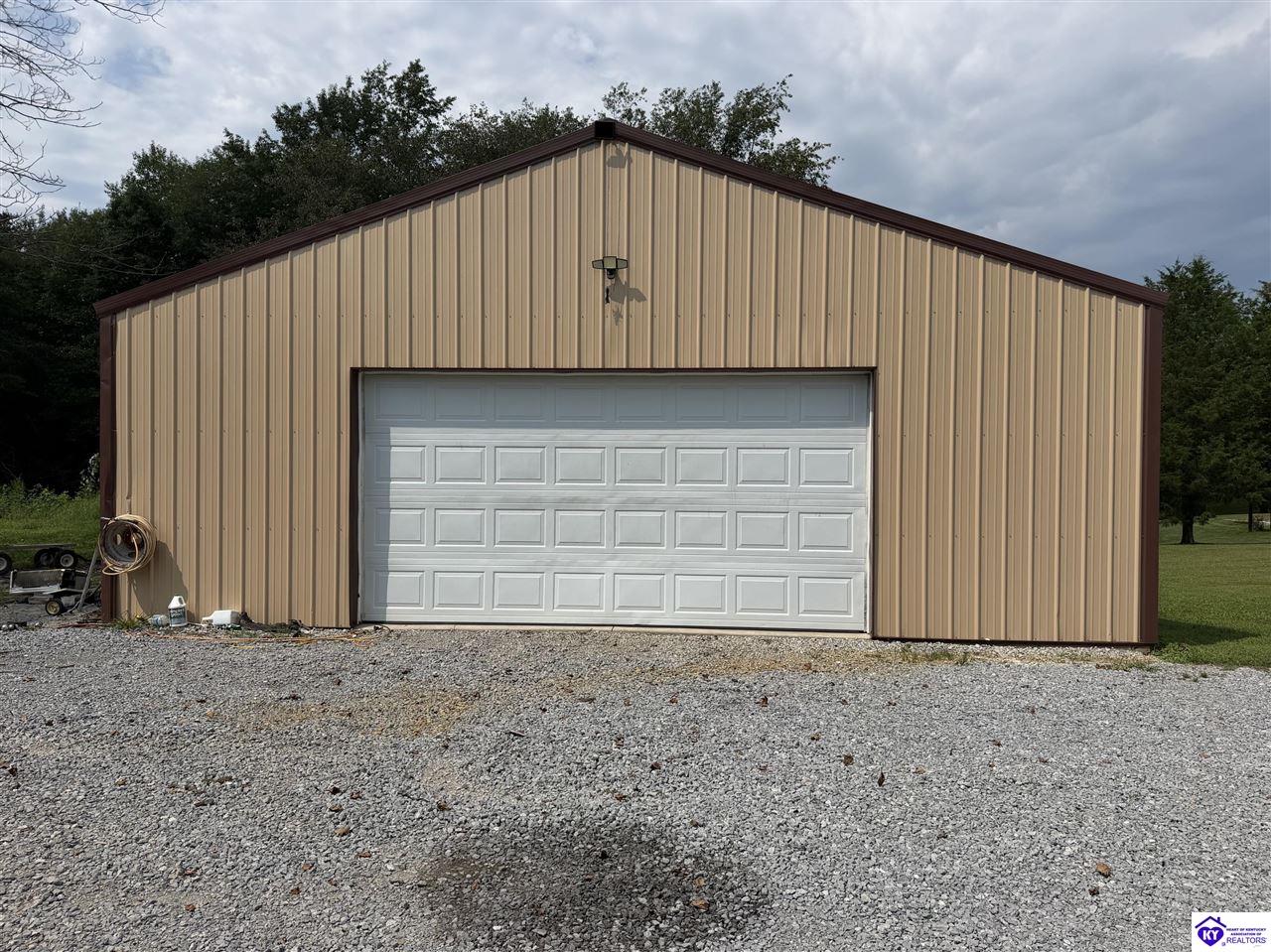 160 Carter Drive Vine Grove, KY 40175 #1