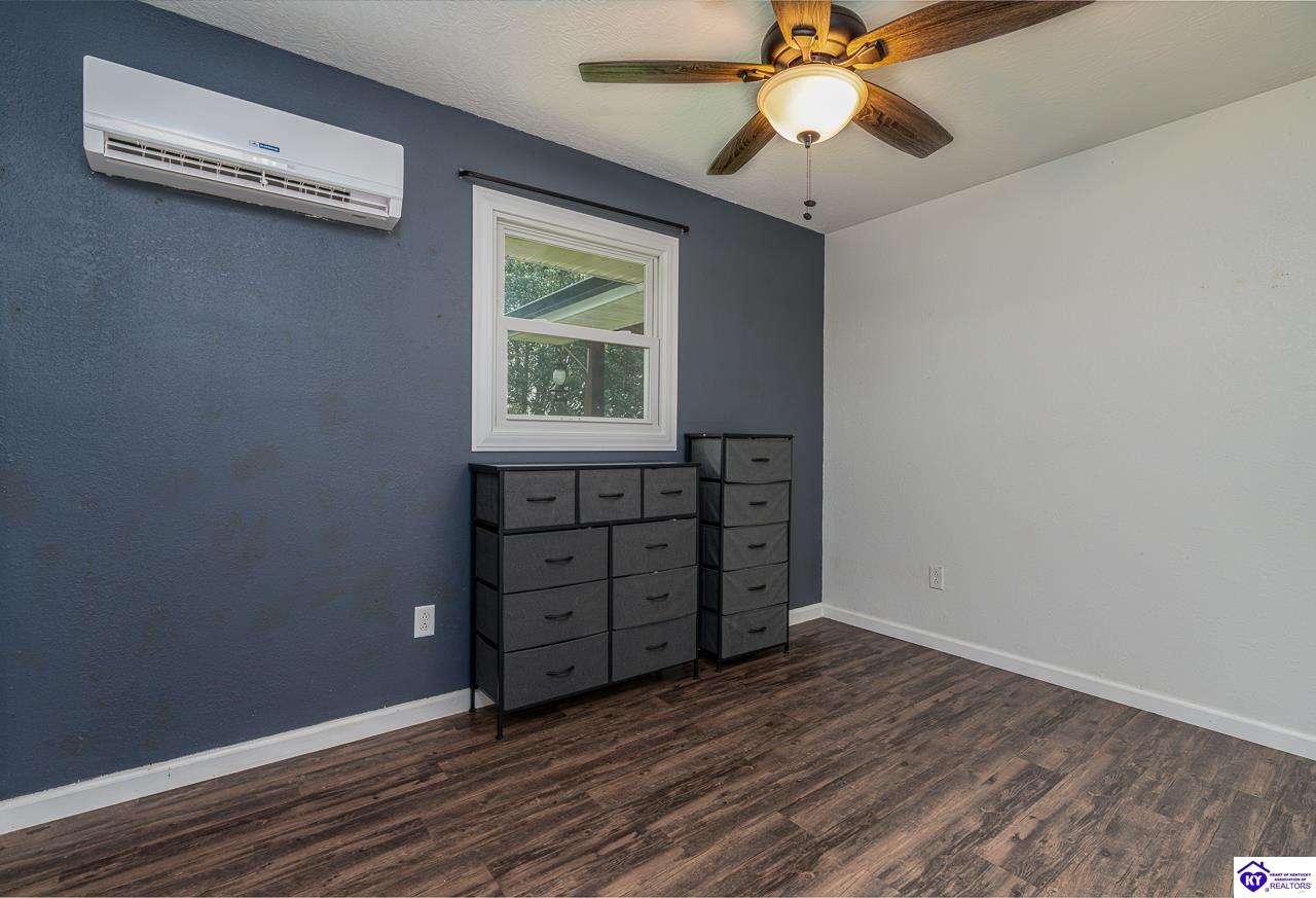 5713 Wax Road Clarkson, KY 42726 #2