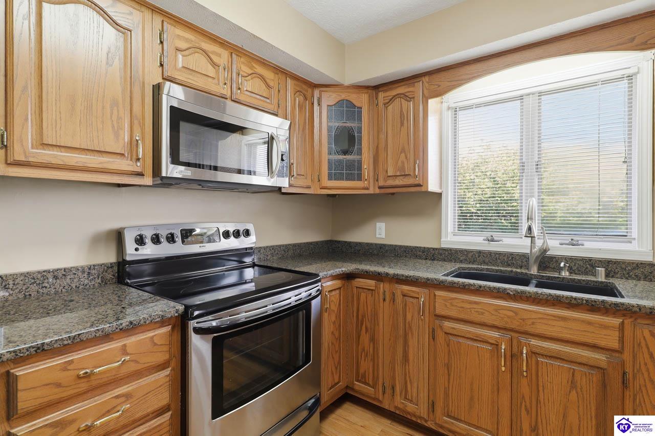 224 Bethlehem Academy Road Cecilia, KY 42724 #4