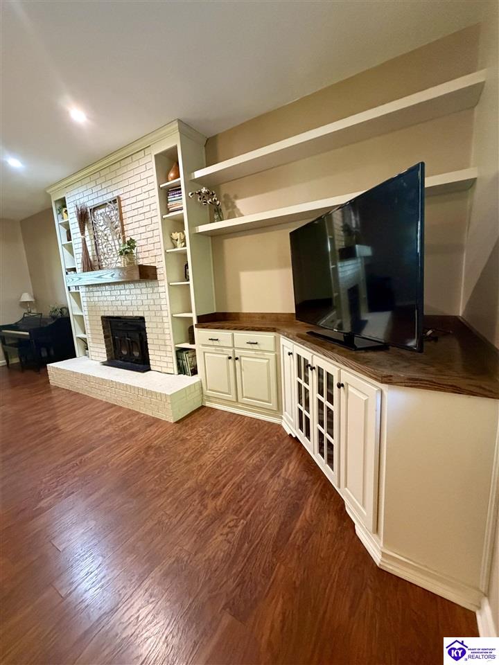 1058 Crisp Road Elizabethtown, KY 42701 #3