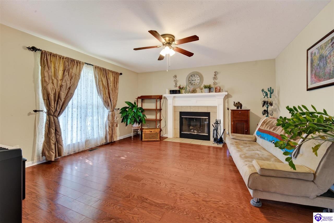 403 Jey Drive Elizabethtown, KY 42701 #2
