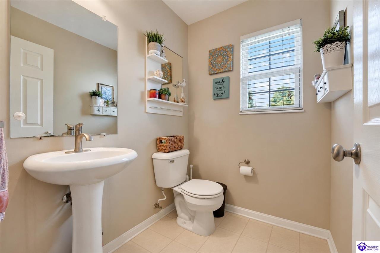 403 Jey Drive Elizabethtown, KY 42701 #4