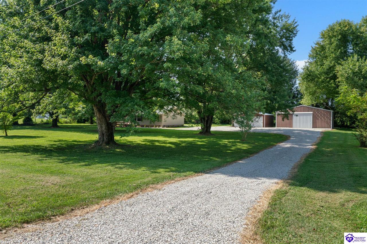177 Wonderland Cavern RoadCecilia,&nbsp;KY&nbsp;42724