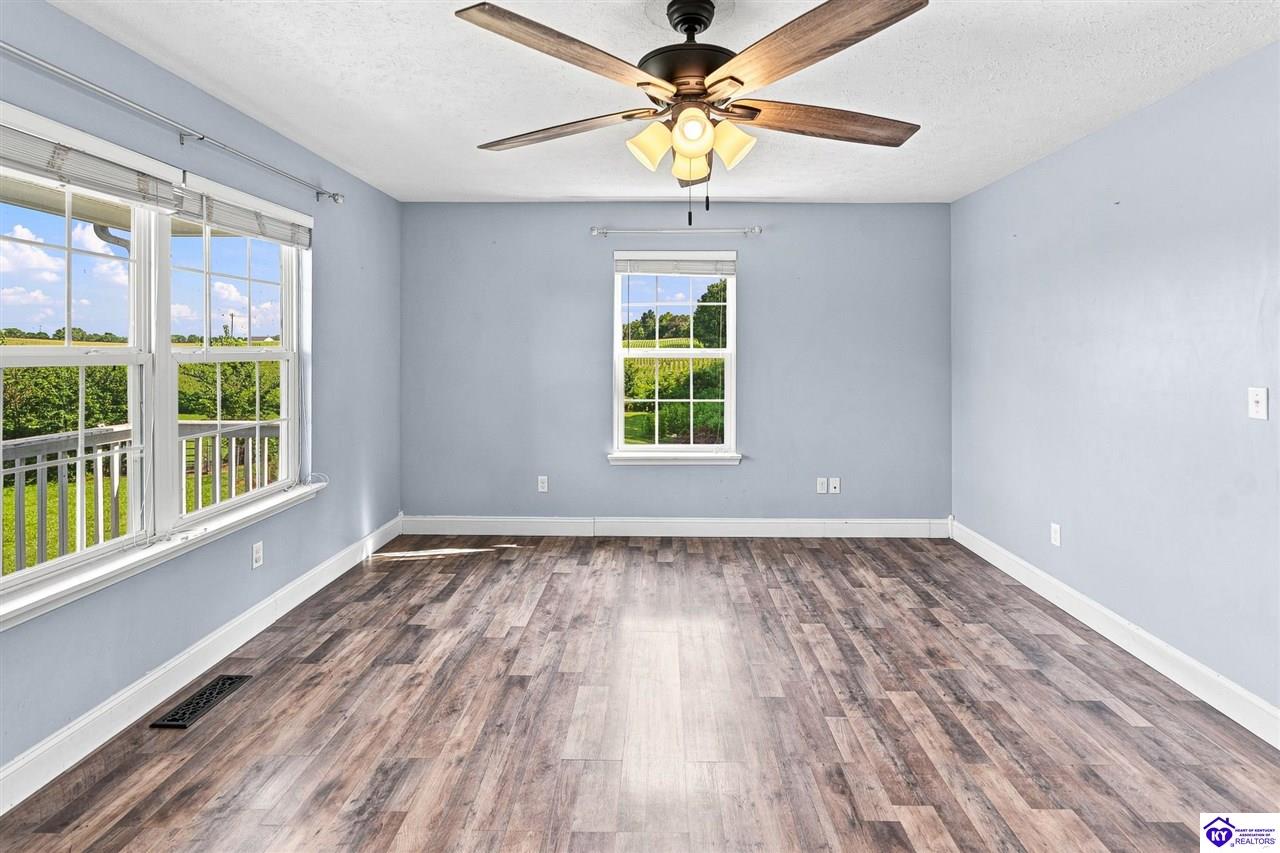 239 County Pond Road Vine Grove, KY 40175 #2
