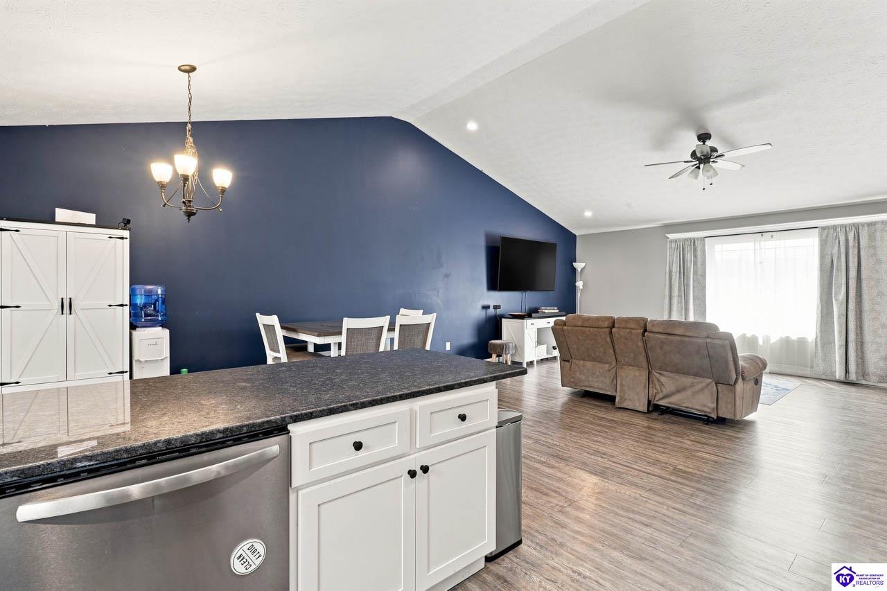 323 House Lane Elizabethtown, KY 42701 #4