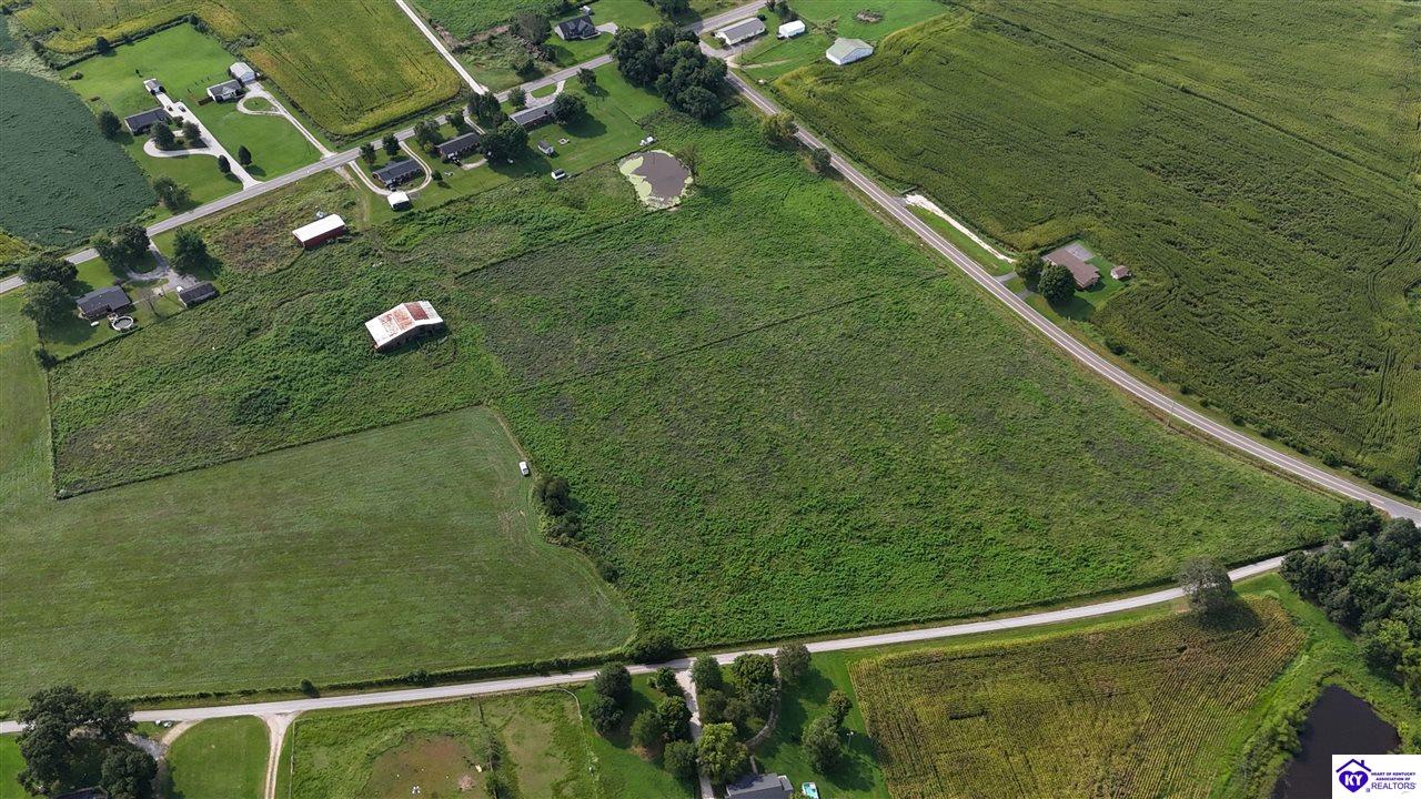 18 AC Ayers Road Oakland, KY 42159 #4