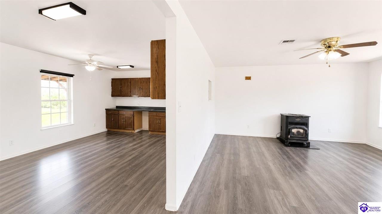 10290 N Highway 261 Webster, KY 40176 #2