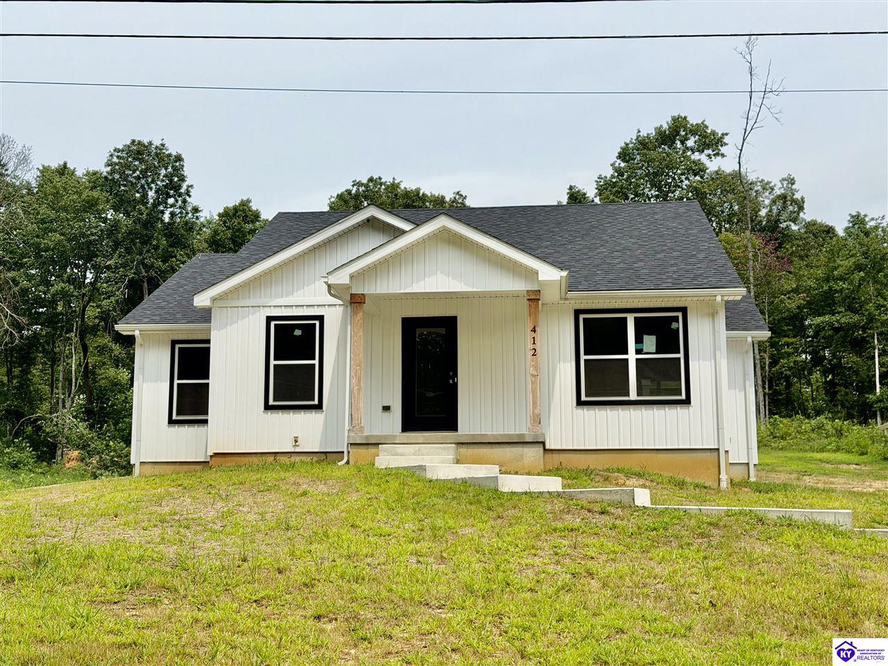 412 Woods RdElizabethtown,&nbsp;KY&nbsp;42701