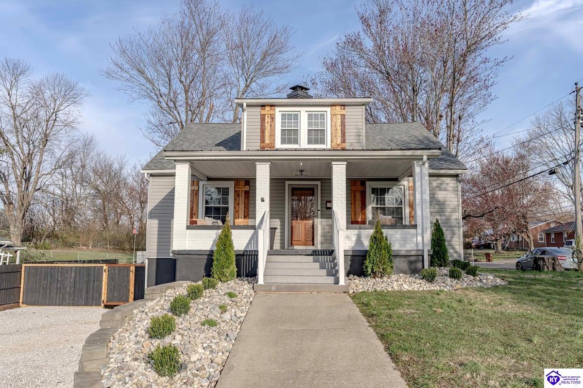 824 N Main StreetElizabethtown,&nbsp;KY&nbsp;42701