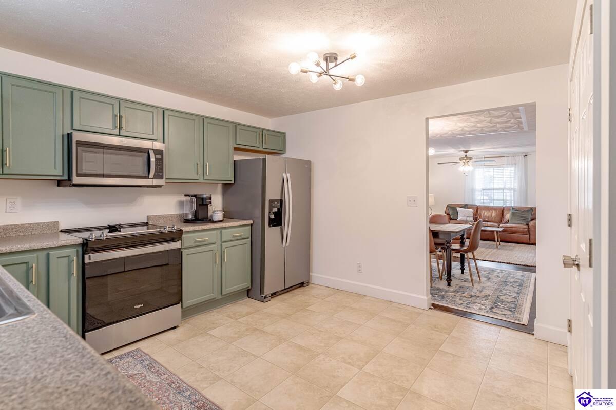 824 N Main Street Elizabethtown, KY 42701 #3