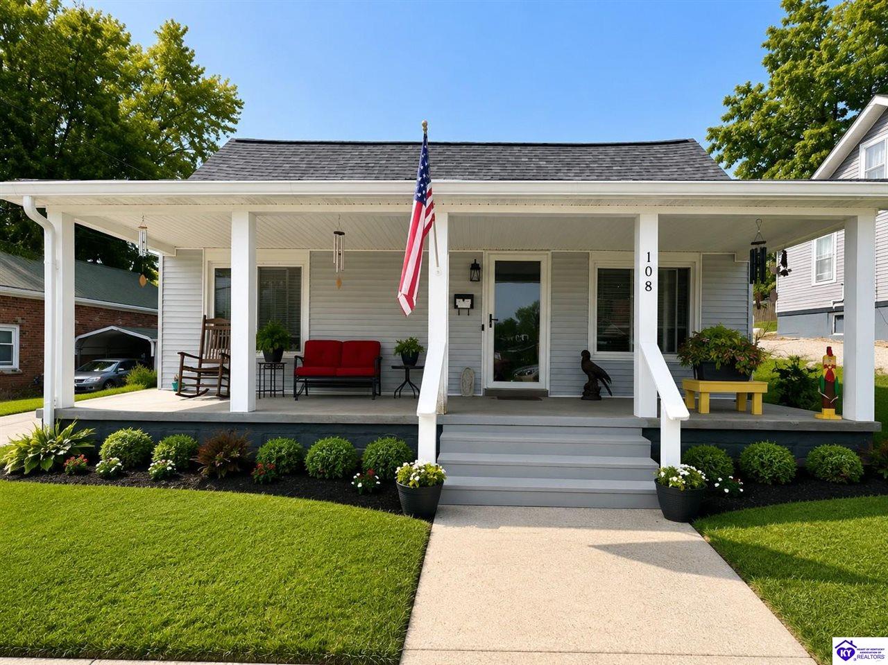 108 W Forest AvenueHodgenville,&nbsp;KY&nbsp;42748