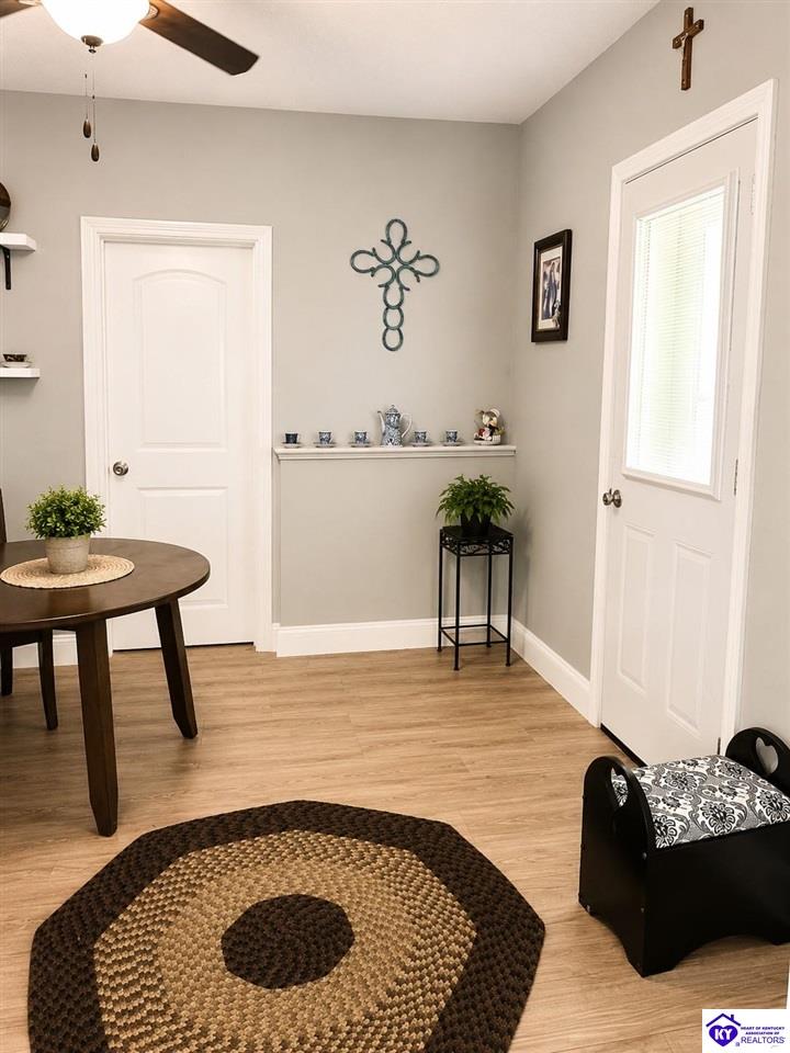 108 W Forest Avenue Hodgenville, KY 42748 #4