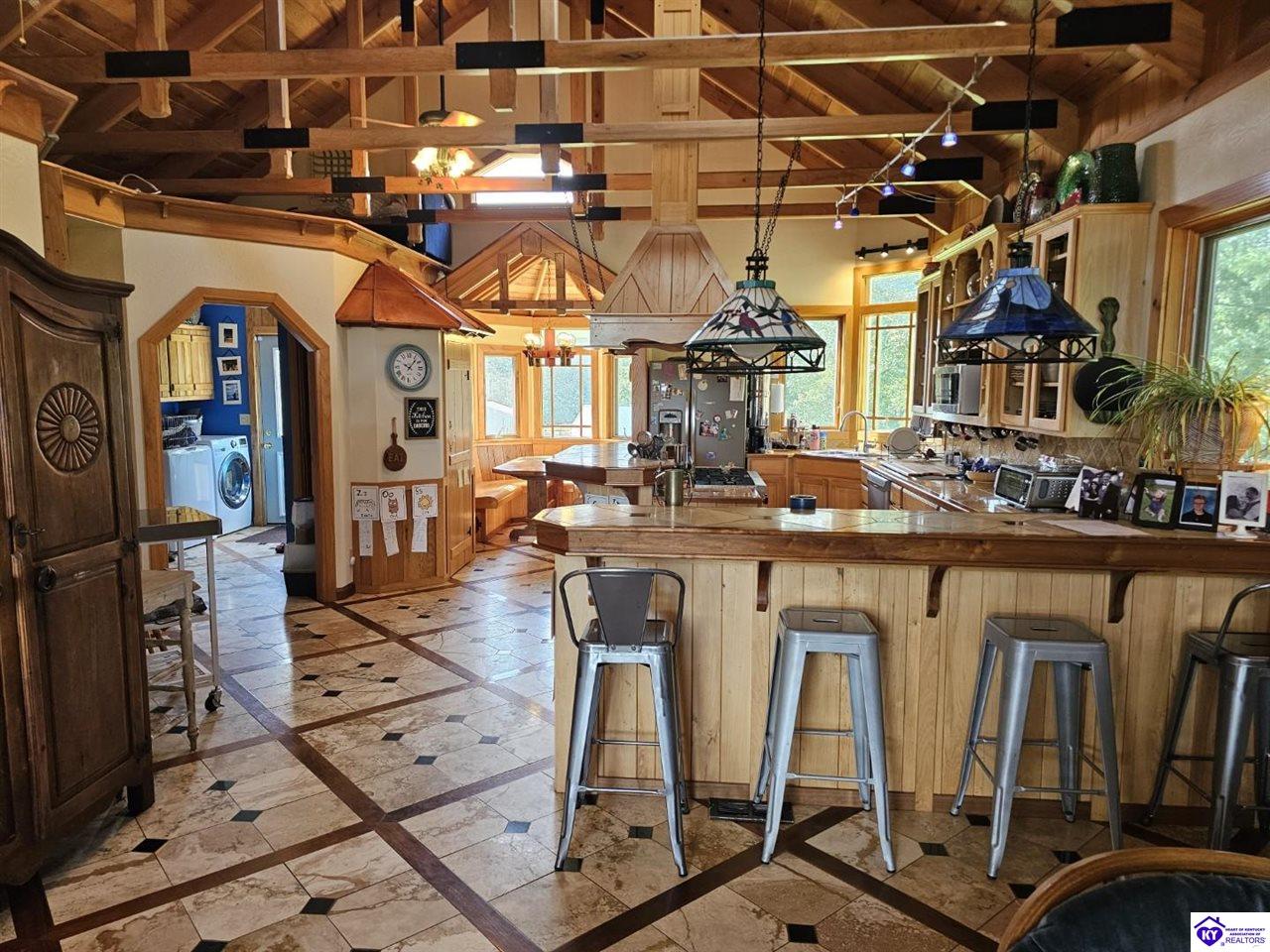 3583 Johnson Springs RoadMunfordville,&nbsp;KY&nbsp;42765