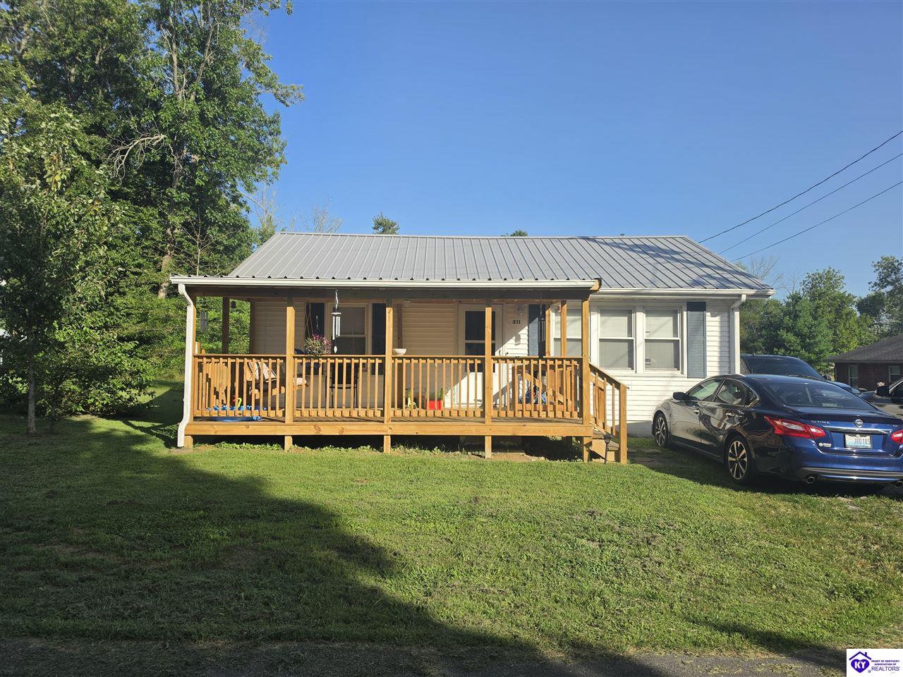 311 Howard StreetCampbellsville,&nbsp;KY&nbsp;42718