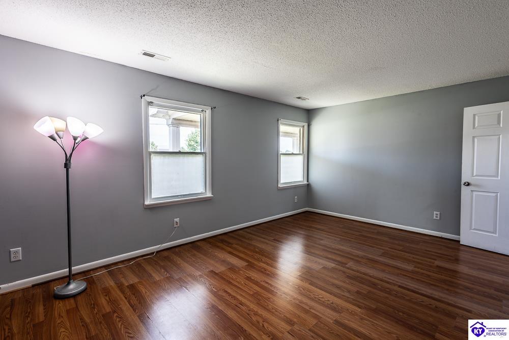 1144 Leafdale Road Hodgenville, KY 42748 #2