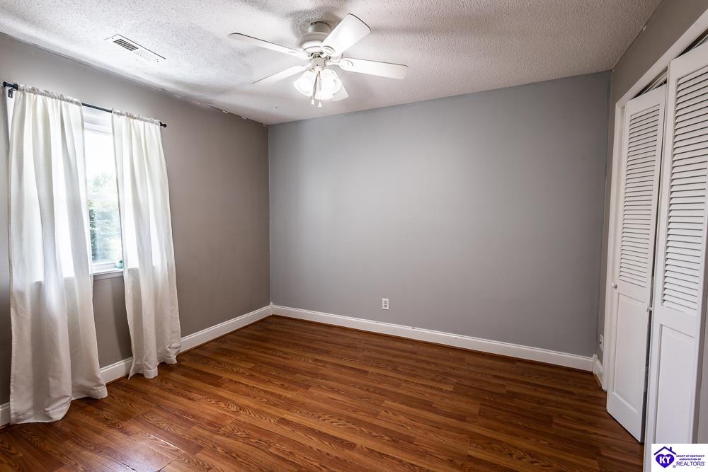 1144 Leafdale Road Hodgenville, KY 42748 #3