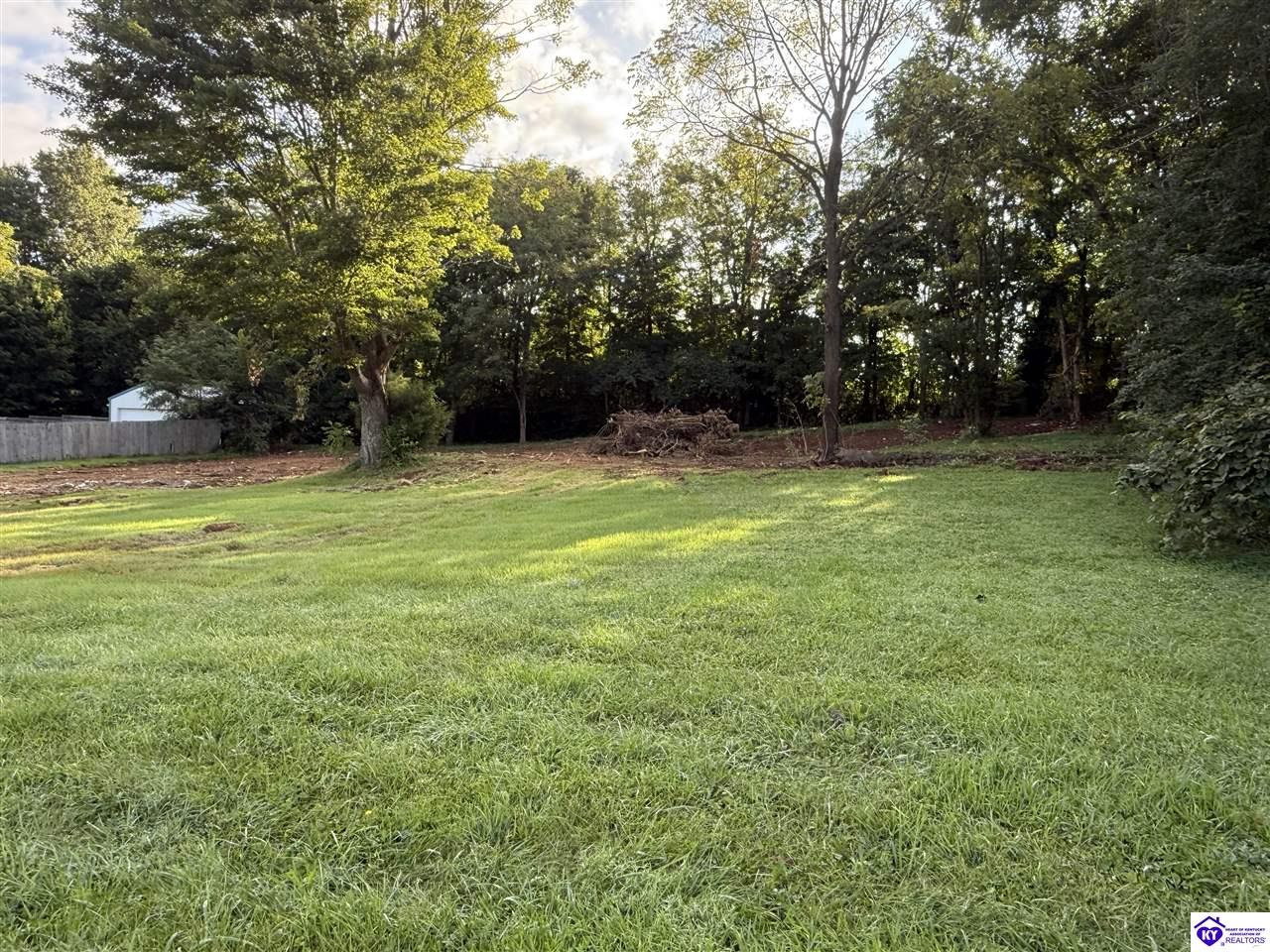 1464 S Wilson RdRadcliff,&nbsp;KY&nbsp;40160