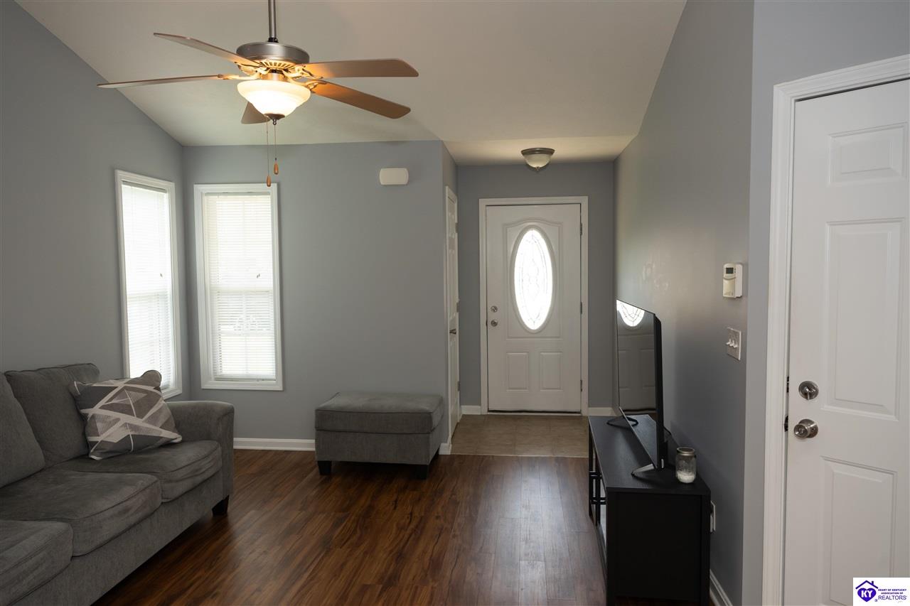 103 1F College Station Court Elizabethtown, KY 42701 #1