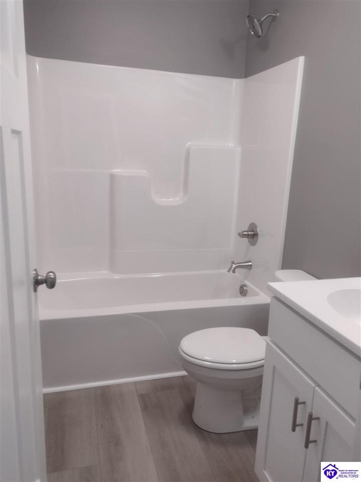 557 Roy Road Eastview, KY 42732 #2
