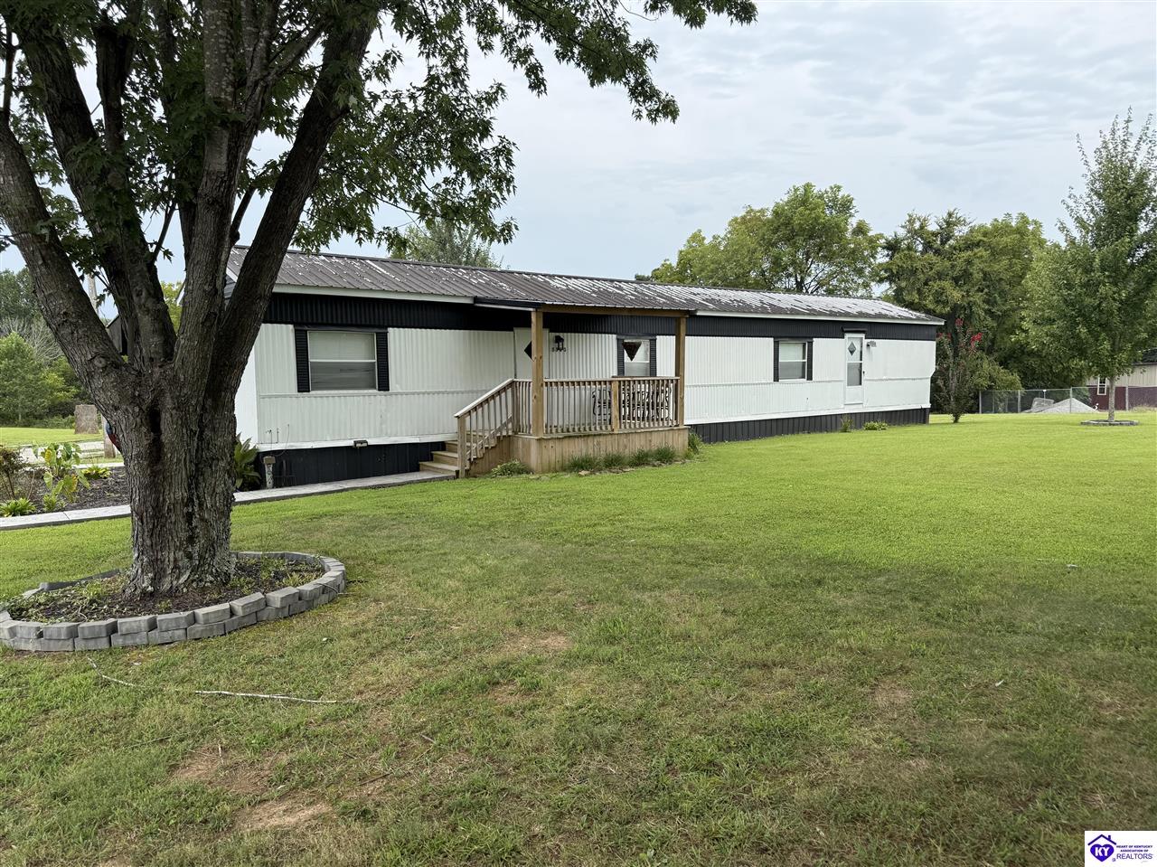 5383 Lilac RoadLeitchfield,&nbsp;KY&nbsp;42754