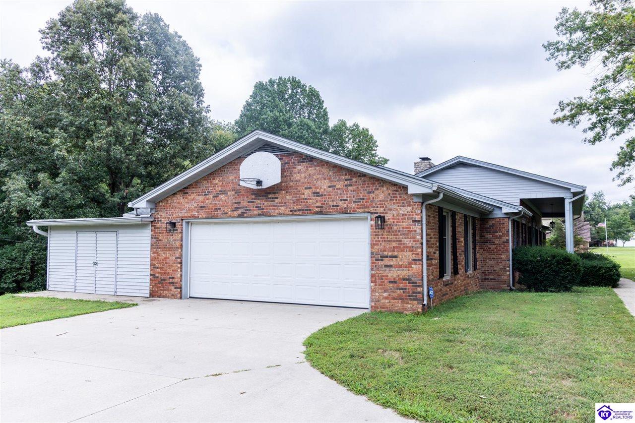 202 S Hillcrest Drive Vine Grove, KY 40175 #2
