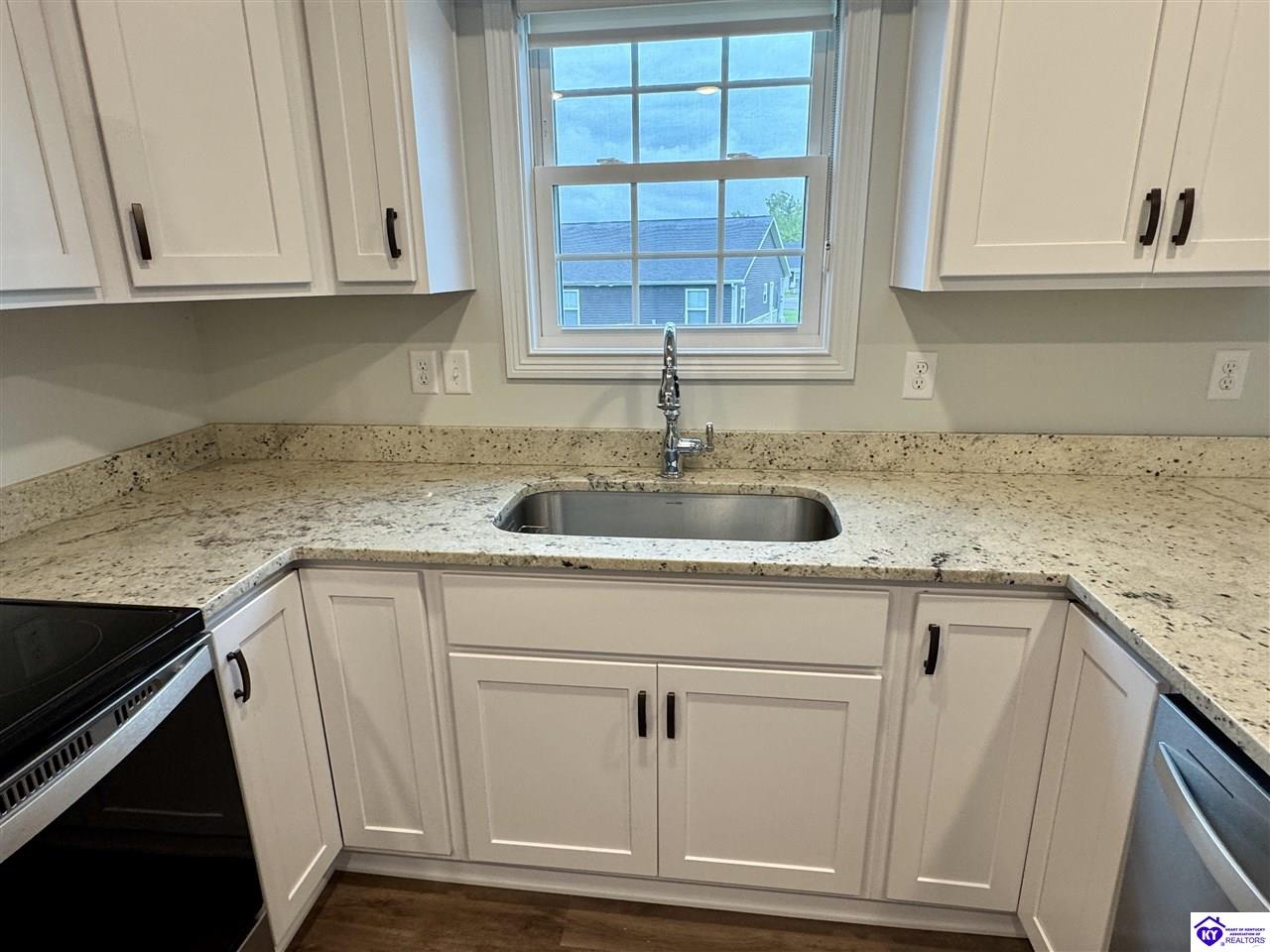 409 Sandy Circle Elizabethtown, KY 42701 #2