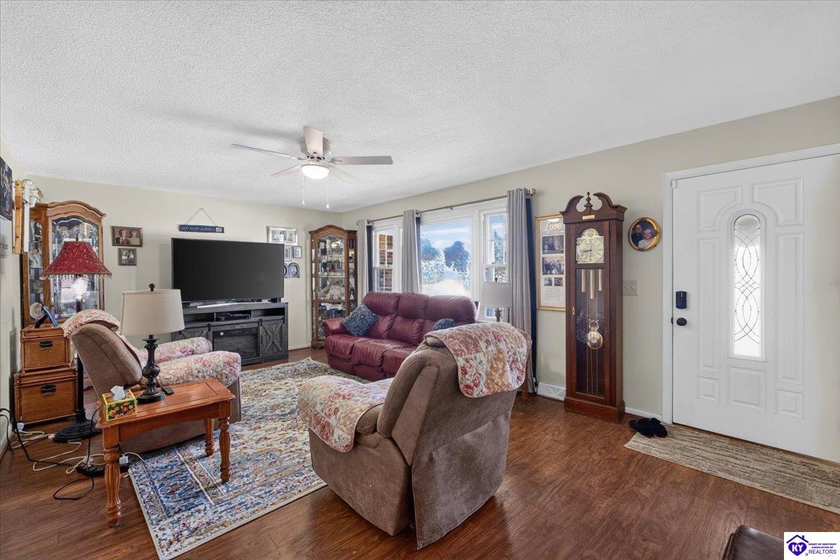 405 Natalie Drive Elizabethtown, KY 42701 #4