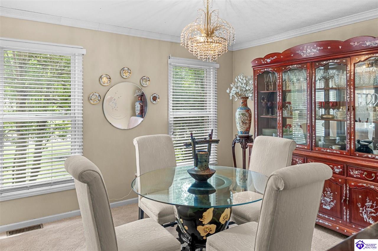 39 Honeysuckle Way Brandenburg, KY 40108 #3