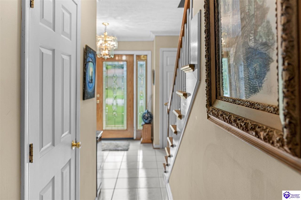39 Honeysuckle Way Brandenburg, KY 40108 #4