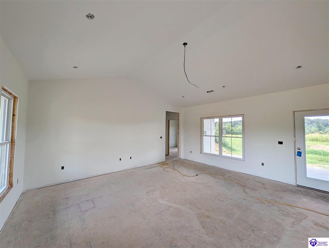 40 Low Country Court Hodgenville, KY 42748 #4