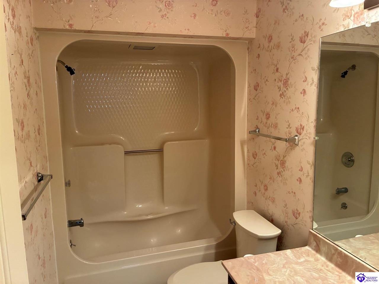 109A Mt Vernon Court Elizabethtown, KY 42701 #2