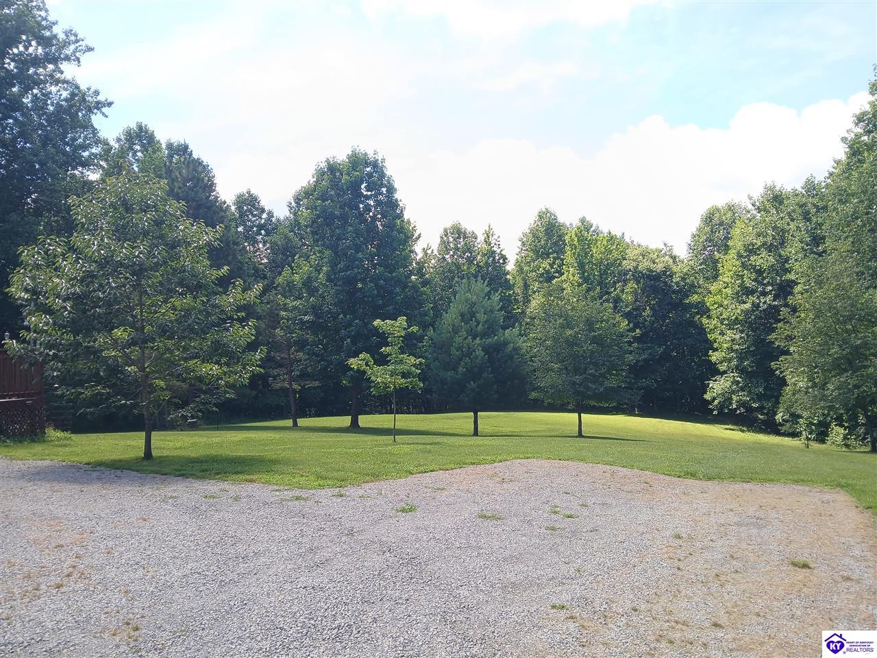 7985 Knifley Road Columbia, KY 42728 #2